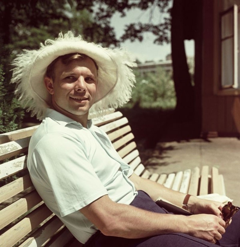 gagarin-16